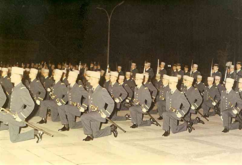 12_47598r (Medium).jpg